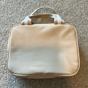 Stoney Clover Lunch Tote in Sand